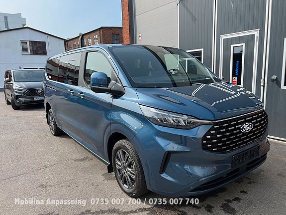 Ford Custom Tourneo 6 of 30