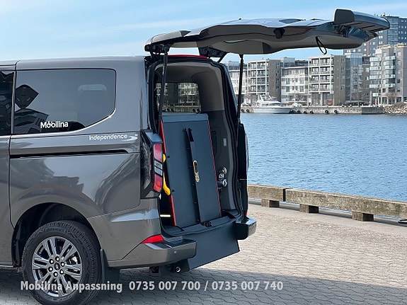 Ford Custom Tourneo 24 of 30