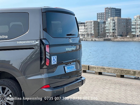 Ford Custom Tourneo 16 of 30