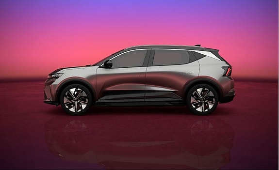 Renault Scenic E-Tech 4 of 5