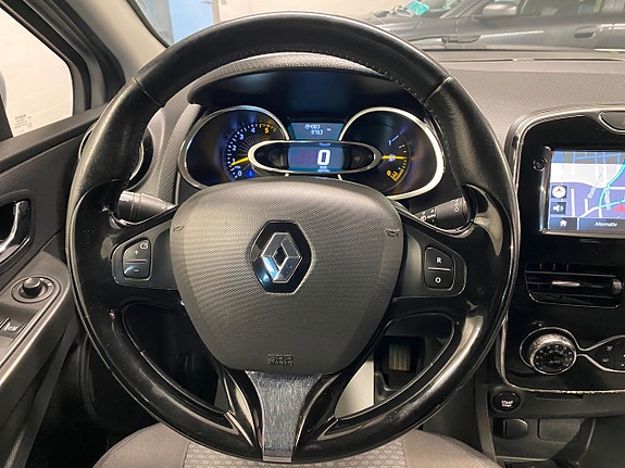 Renault Clio 13 of 21