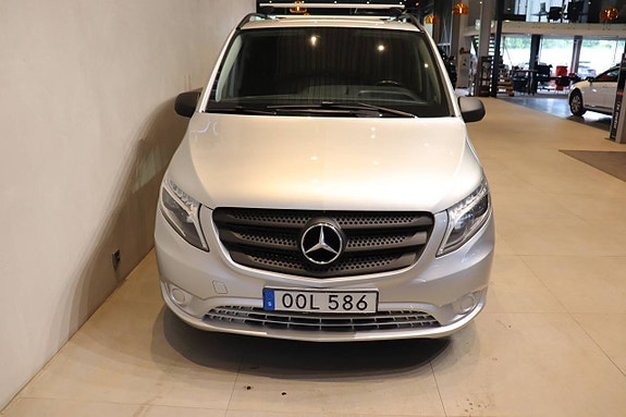 Mercedes-Benz Vito 119 2 of 5