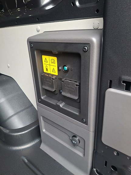 Ford Transit 7 of 10