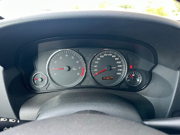 Cadillac SRX 20 of 22