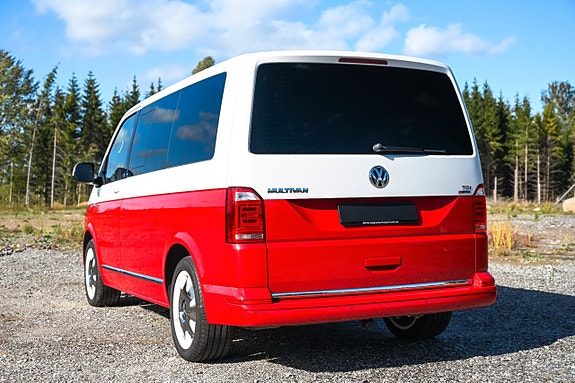 Volkswagen Multivan 9 of 27