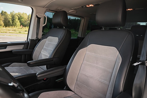 Volkswagen Multivan 19 of 27