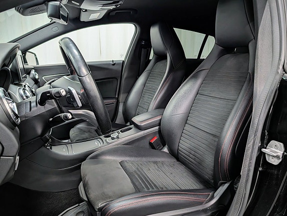 Mercedes-Benz CLA220 d 9 of 13