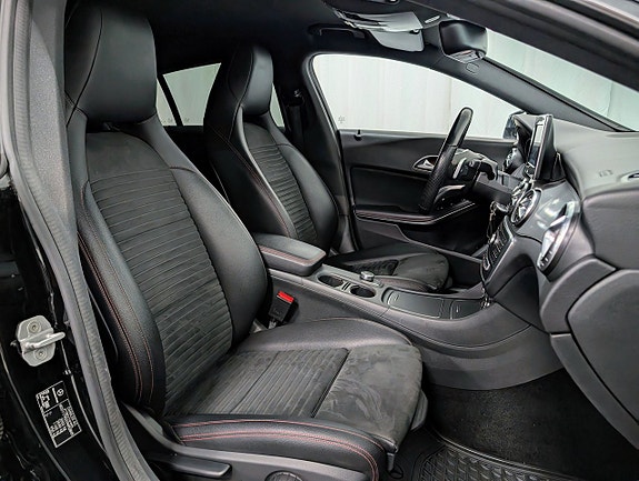 Mercedes-Benz CLA220 d 10 of 13