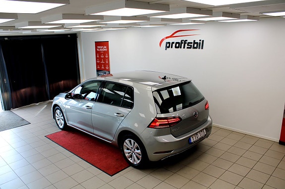 Volkswagen Golf I 14 of 24