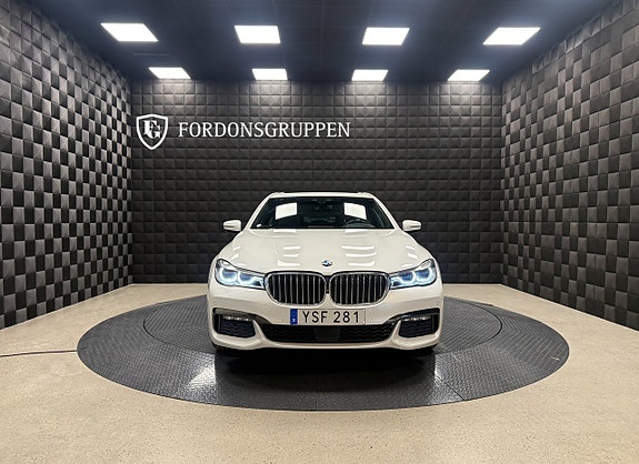 BMW 730 8 of 24