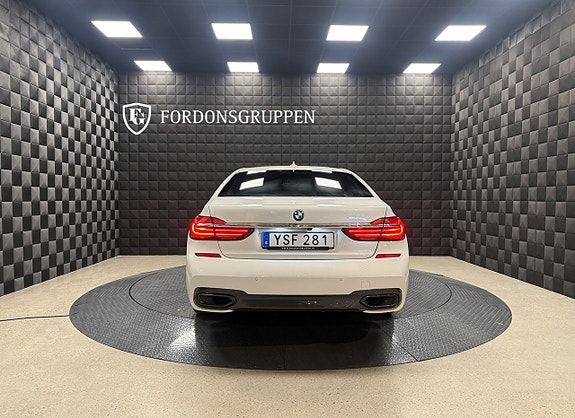 BMW 730 4 of 5
