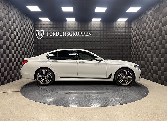 BMW 730 6 of 24