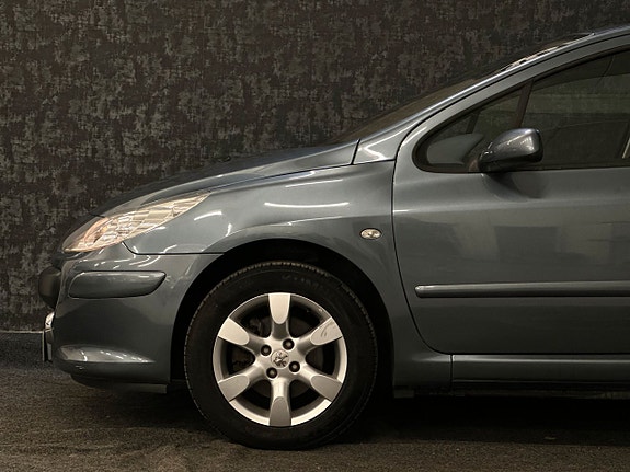 Peugeot 307 7 of 27