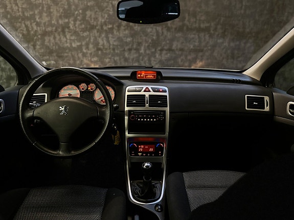 Peugeot 307 17 of 27