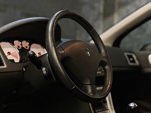 Peugeot 307 16 of 27