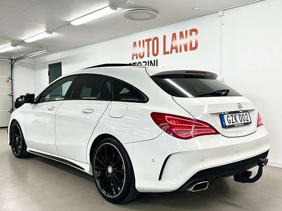 Mercedes-Benz CLA250 12 of 27