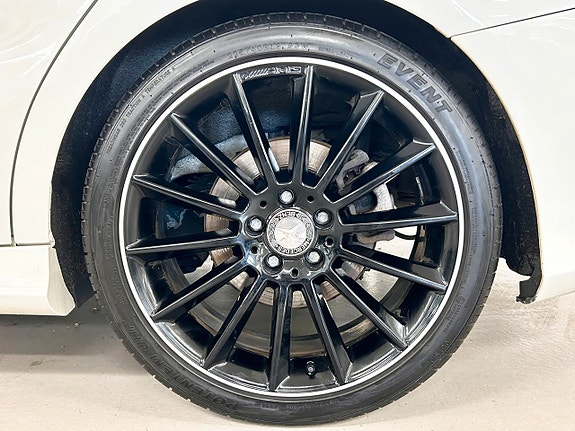 Mercedes-Benz CLA250 26 of 27