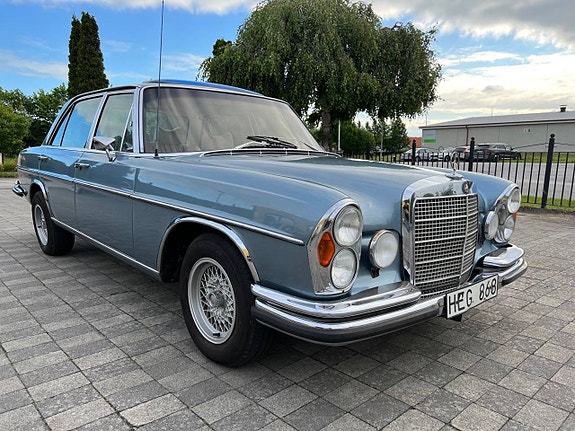 Mercedes-Benz 300 SEL
