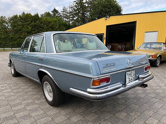 Mercedes-Benz 300 SEL 6 of 12