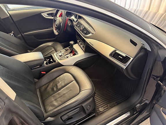 Audi A7 6 of 14