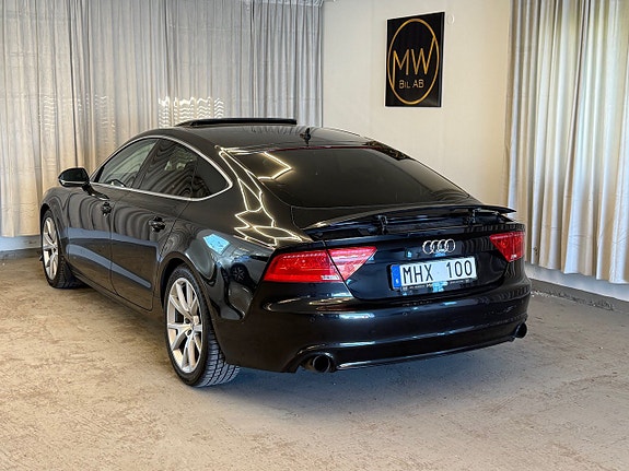 Audi A7 4 of 5