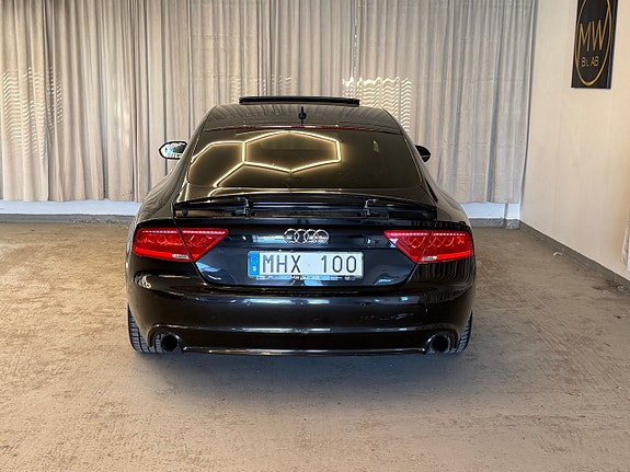 Audi A7 10 of 14