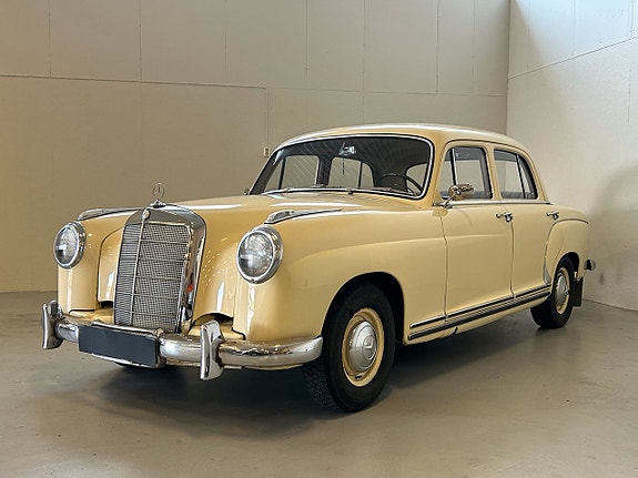 Mercedes-Benz W180