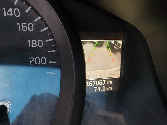 Nissan NV200 14 of 18