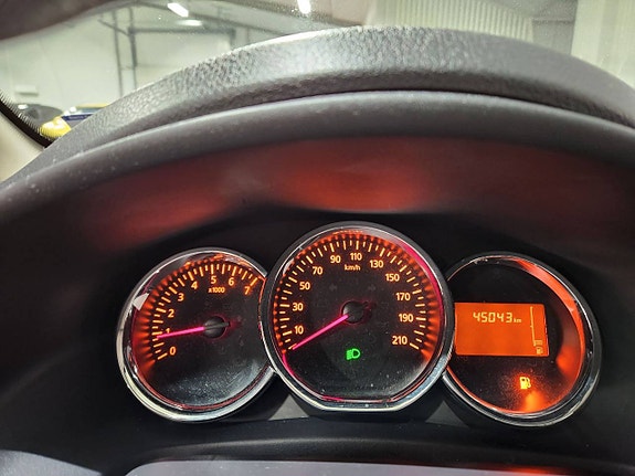 Dacia Sandero 8 of 8