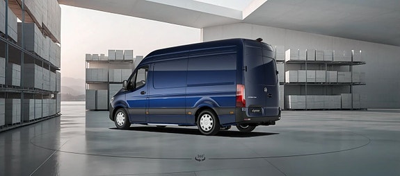 Mercedes-Benz eSprinter 314 2 of 5