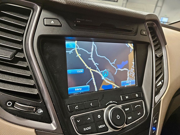 Hyundai Santa Fe 9 of 11