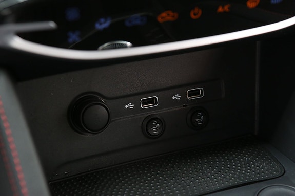 Maxus T90 EV 20 of 23