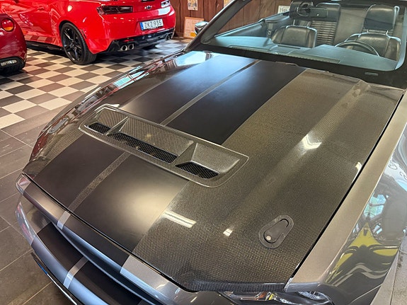 Ford Mustang 10 of 30
