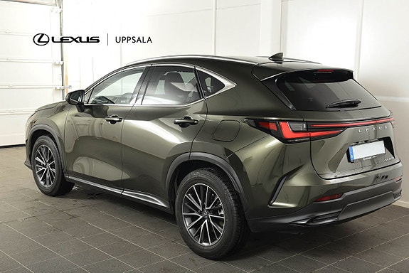 Lexus NX450h+ 3 of 3