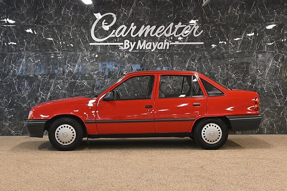 Opel Kadett 4 of 5