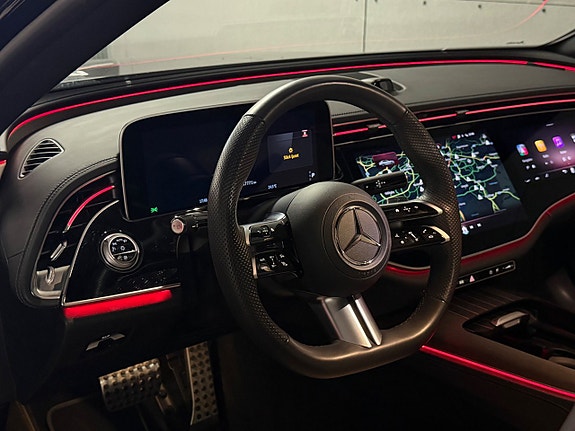 Mercedes-Benz E300 e 9 of 28