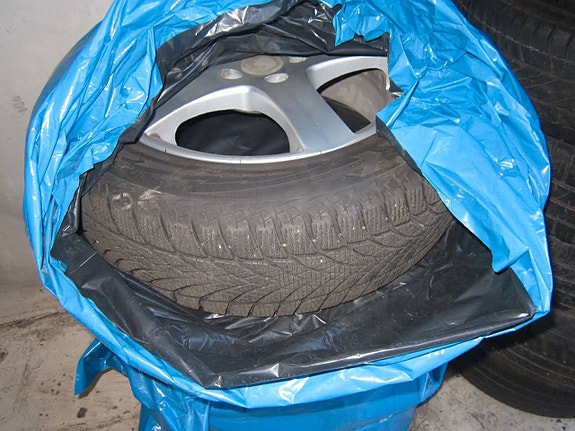 Volvo V40 16 of 16