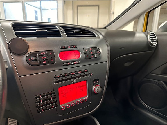 Seat Leon 17 of 18
