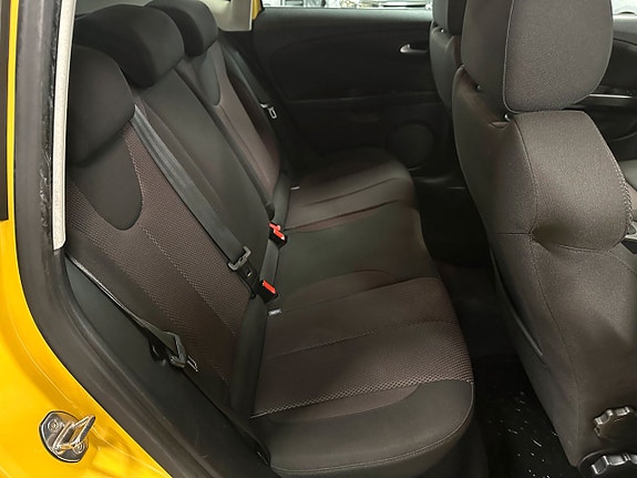 Seat Leon 8 of 18