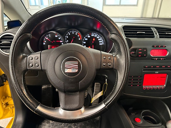 Seat Leon 15 of 18