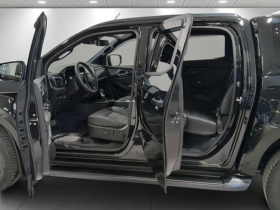 Isuzu D-max 4 of 5