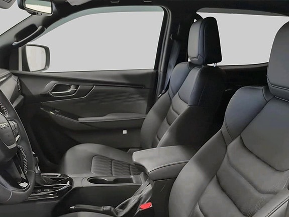 Isuzu D-max 6 of 8