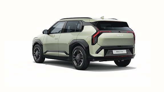 Kia EV3 2 of 5