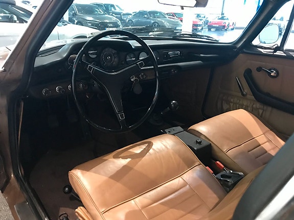 Volvo P1800 E 11 of 17