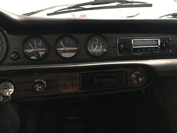 Volvo P1800 E 12 of 17
