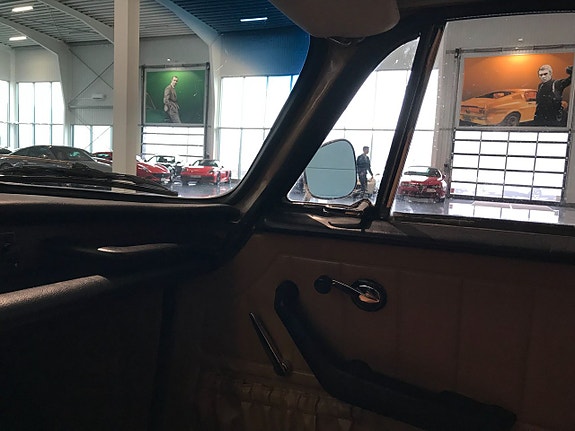 Volvo P1800 E 13 of 17