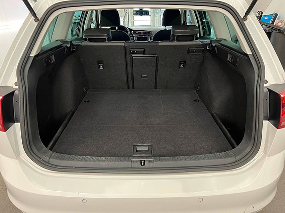 Volkswagen Golf VII 20 of 20