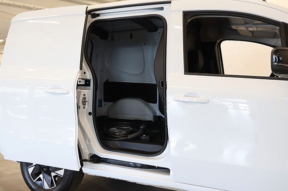 Nissan Townstar 6 of 14