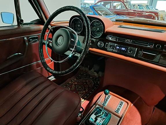 Mercedes-Benz W108/W109 15 of 22