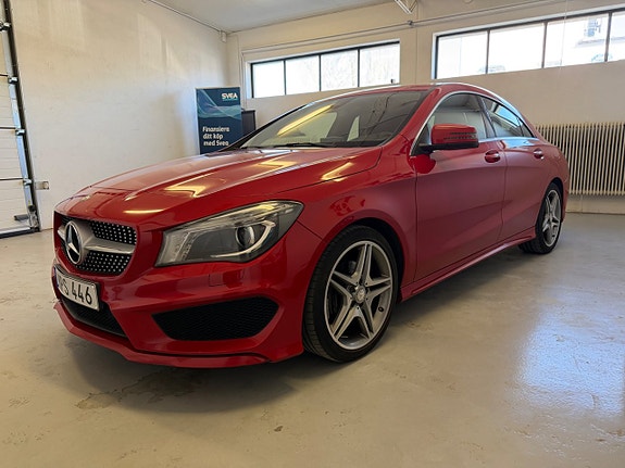 Mercedes-Benz CLA200 2 of 5
